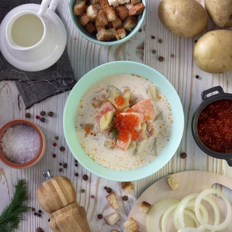 Суп — огнедышащий, живительный, насыщенный вкусами и ароматами — согревает в любую непогоду