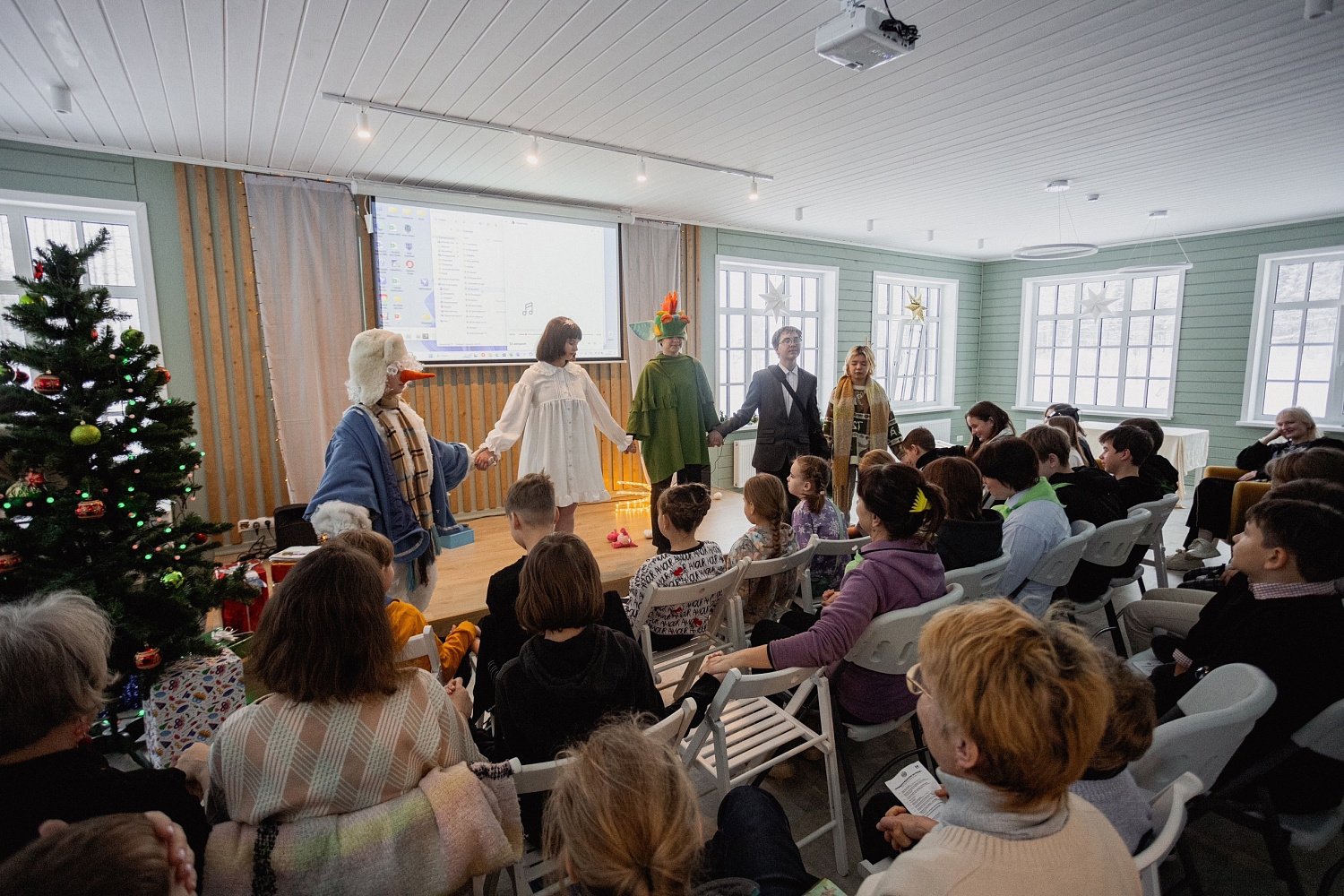 «В кругу друзей» пройдёт в культурном центре «Приладожье» с 31 мая по 2 июня