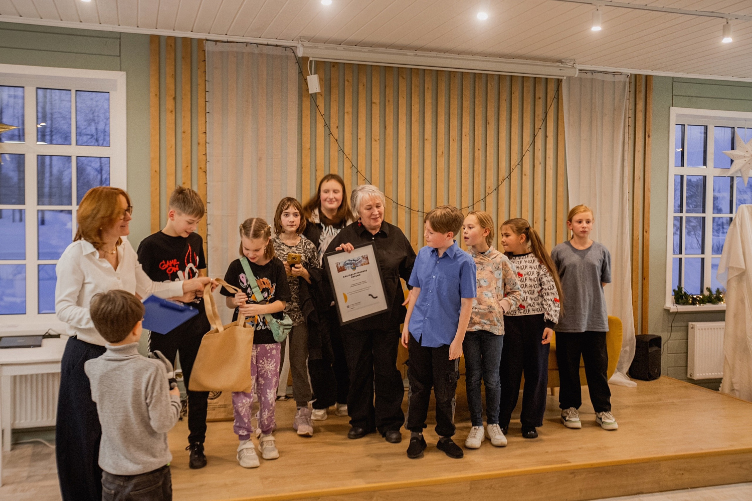 «В кругу друзей» пройдёт в культурном центре «Приладожье» с 31 мая по 2 июня